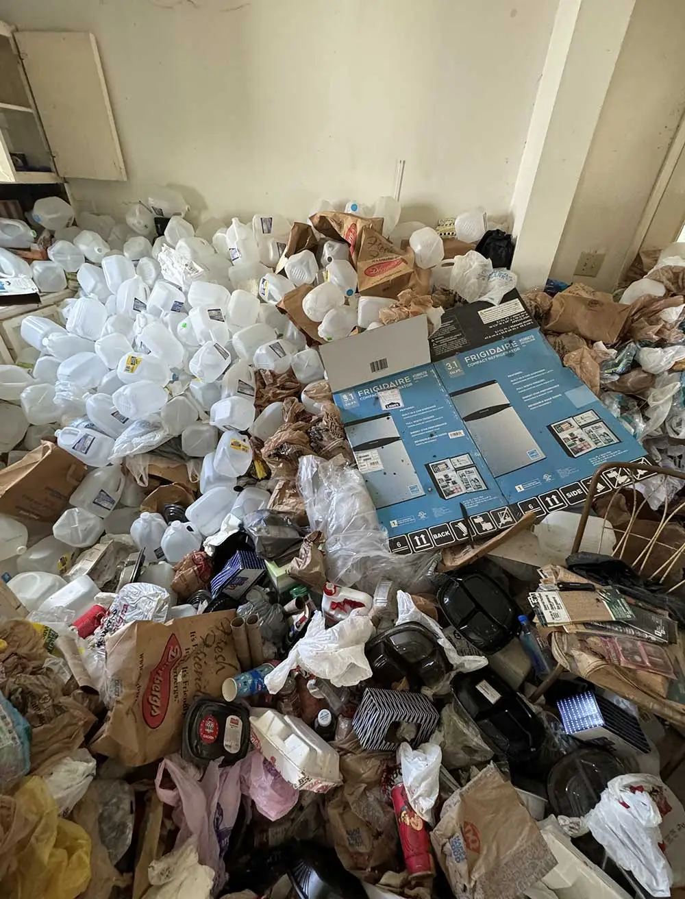 Spring Cleaning Company junk removal job in St. Louis, Missouri