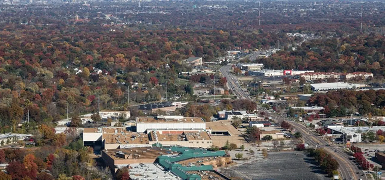 Aerial drone shot of Crestwood neighborhood in Missouri - Spring Cleaning Company professional junk removal service area