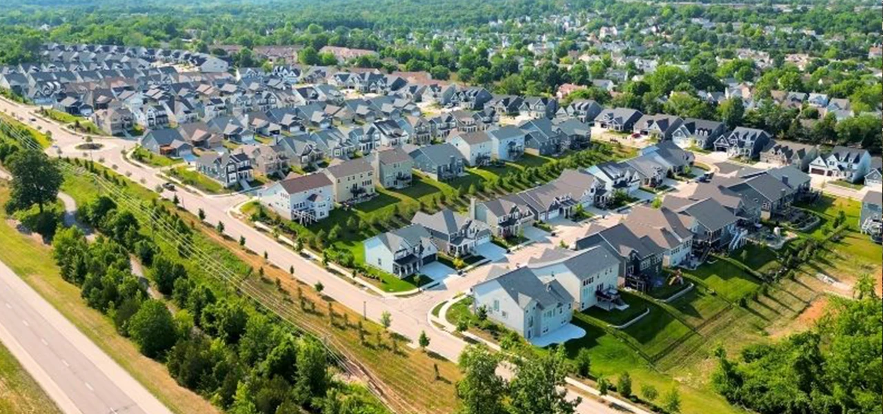 Aerial drone shot of Wildwood neighborhood in Missouri - Spring Cleaning Company professional junk removal service area